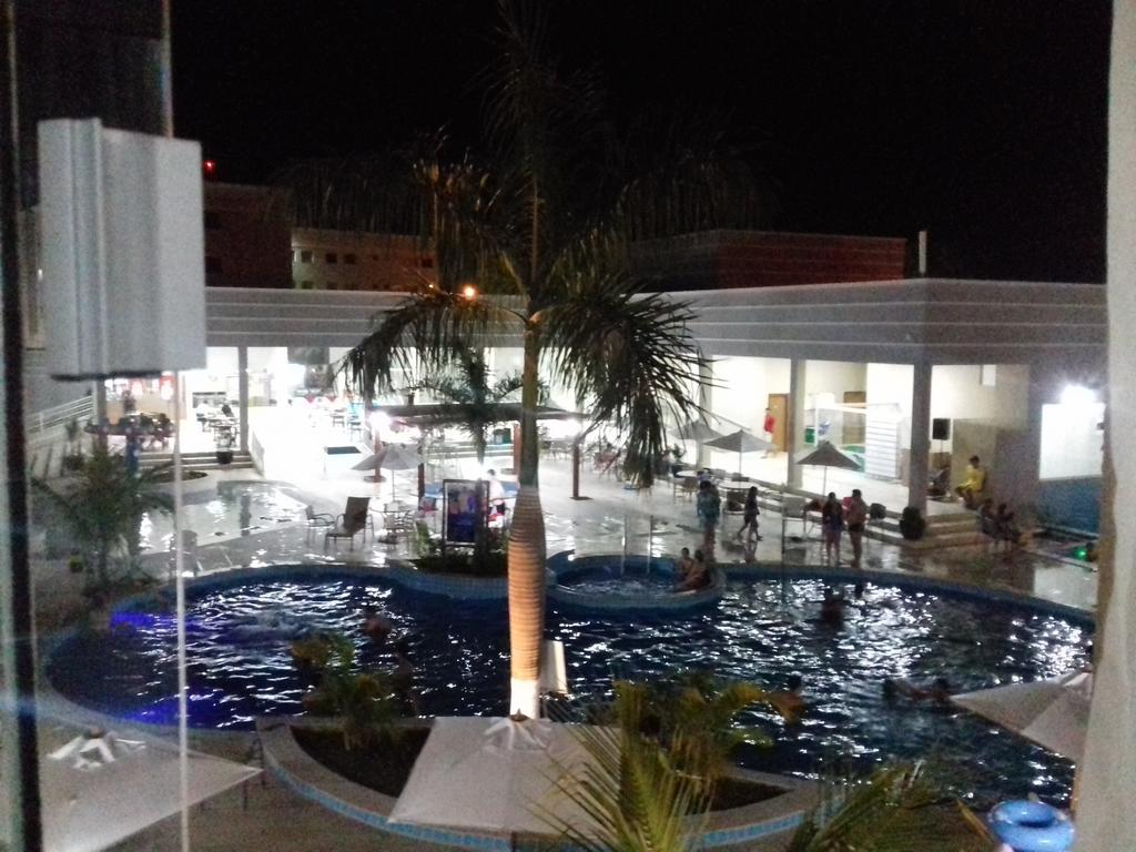 Apartamento Encontro das Águas Caldas Novas Esterno foto