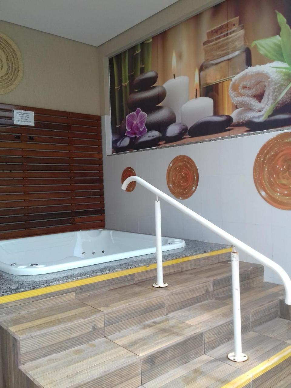 Apartamento Encontro das Águas Caldas Novas Esterno foto
